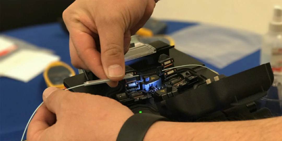 Fusión de fibra óptica - STPM